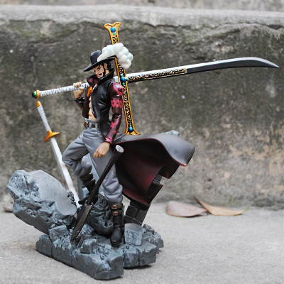 Mô hình One Piece : Mô hình Mihawk ( Mắt Diều Hâu )