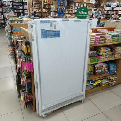 Bảng Flipchart chân gấp viết bút lông từ Laminate KT 80x120cm