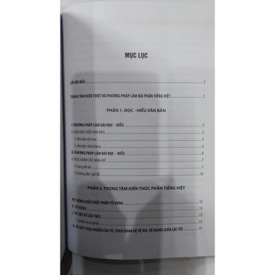 Sách - Trọng tâm kiến thức luyện thi vào lớp 10 môn ngữ văn