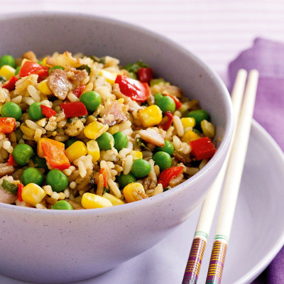 COMBO 1 Hộp Thịt Heo Hộp 40% Giảm Mặn Tulip 340g + 1 Hộp Bắp Hạt Đóng Hộp Taste-T 420g