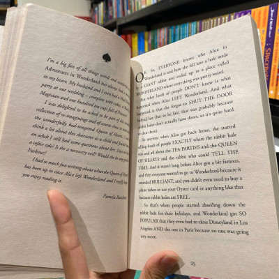 Sách - Return to Wonderland by Lewis Carroll | Childrens Fiction / Fantasy / Adventure in English