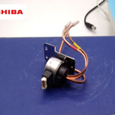 VAN TIẾT LƯU (VAN 4 NGÃ) TỦ LẠNH TOSHIBA – HÀNG CHÍNH HÃNG