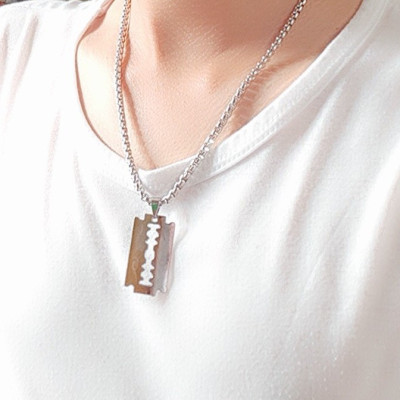 Dây chuyền nam LƯỠI LAM cá tính