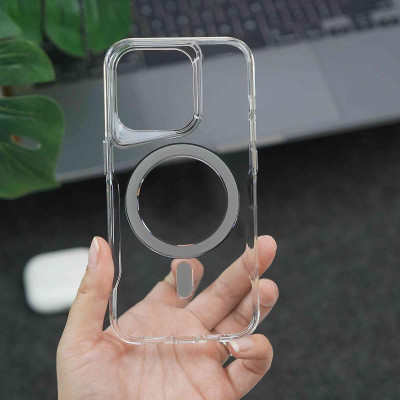 Ốp lưng chống sốc trong suốt chống ố vàng cho iPhone 12, 13 ,14 ,15 Pro Max hiệu Likgus CANDY, Nút bấm kim loại, viền bảo vệ camera - Hàng nhập khẩu