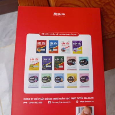 Trọng tâm lí thuyết tốt nghiệp phổ thông môn Vật lí - Moonbook