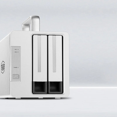 Thiết bị lưu trữ mạng DAS TerraMaster TD2-Thunderbolt 3 Hàng chính hãng