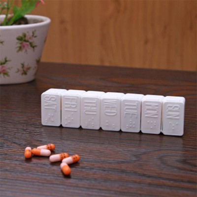 Hộp Đựng Thuốc, Chia Thuốc Trong Gia Đình Hàng Ngày Nhỏ Gọn, Tiện Dụng, Chia 7 Ngày Bằng Nhựa Trắng Dài - TakyHome 7125