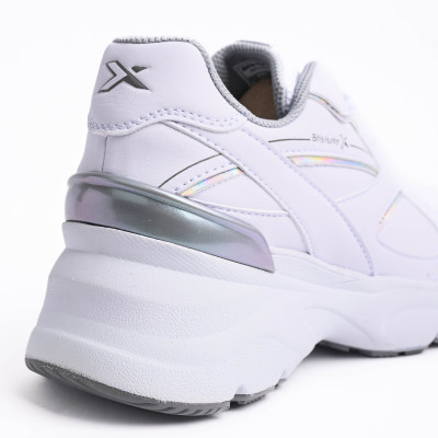 Giày thể thao Biti