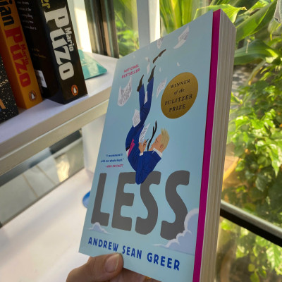 Sách - Less: A Novel by Andrew Sean Greer (WINNER OF THE PULITZER PRIZE) |  Contemporary Fiction in English / Ngoại văn Nhập khẩu