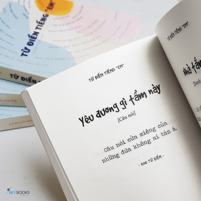 Sách Skybooks - Từ Điển Tiếng "Em" (Tặng Bookmark)