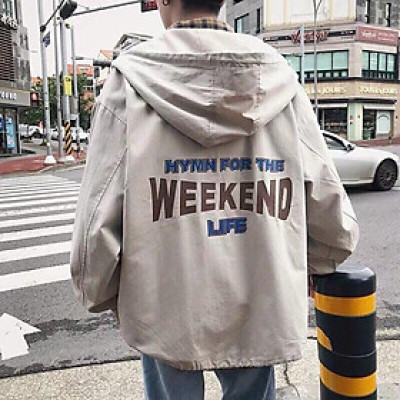 Áo khoác dù Weekend