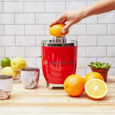 Máy vắt cam SMEG CJF11RDEU hàng chính hãng