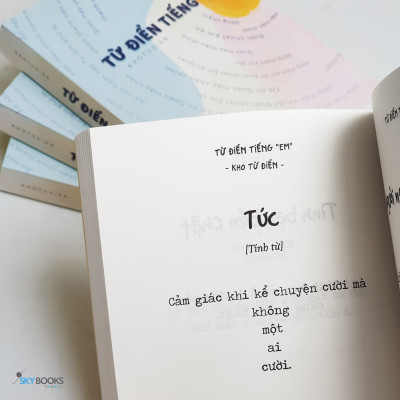Sách Skybooks - Từ Điển Tiếng "Em" (Tặng Bookmark)